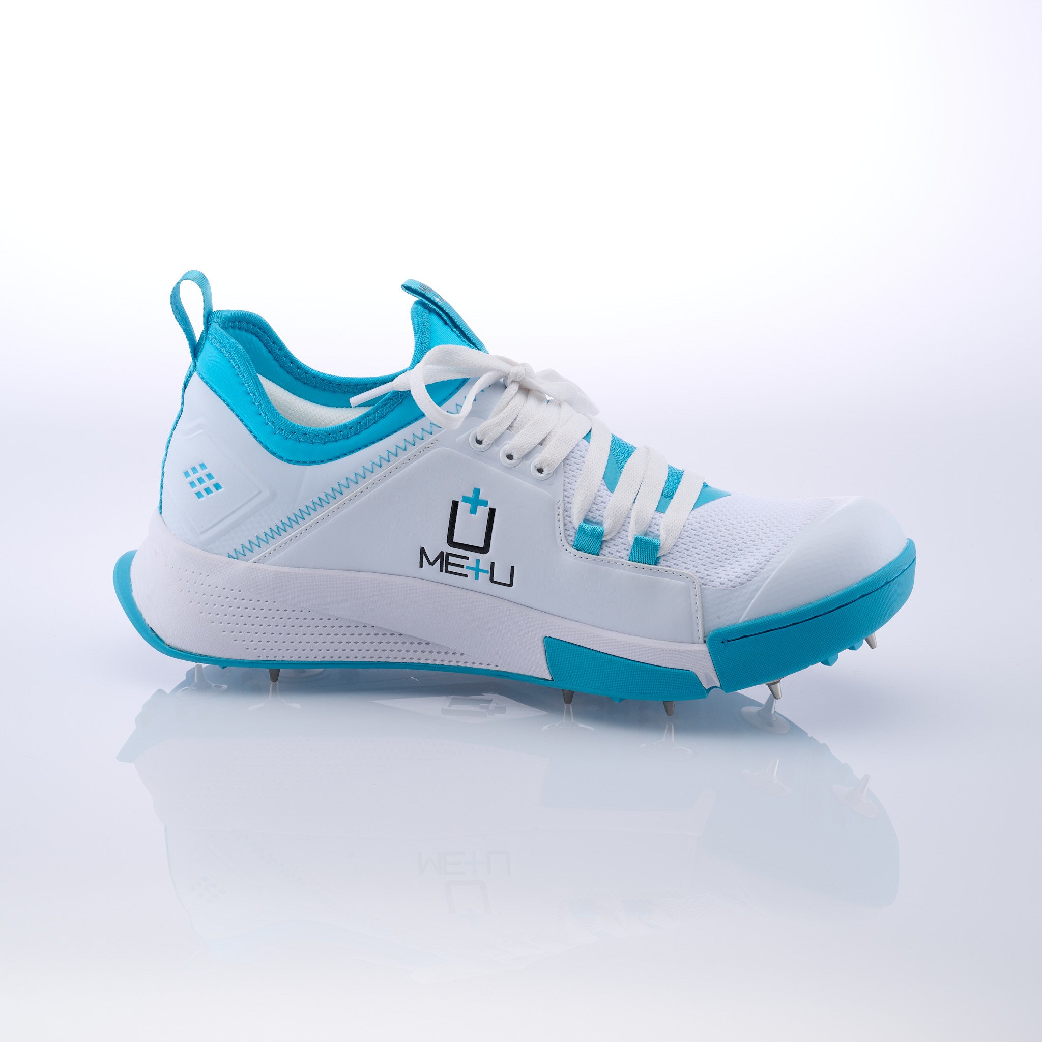 ME+U 2 Men's All-Rounder Spikes