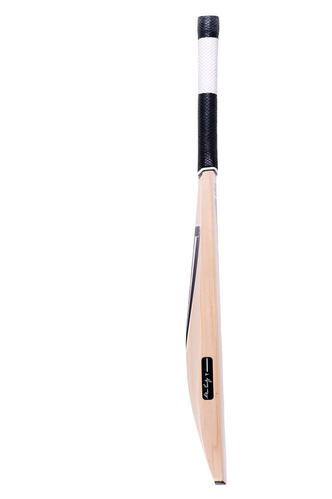 Heritage Pro Cricket Bat Side